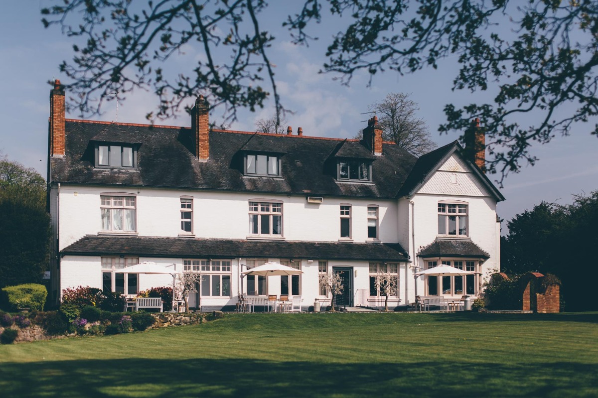 Ashton Lodge Country House wedding photography Leicester wedding